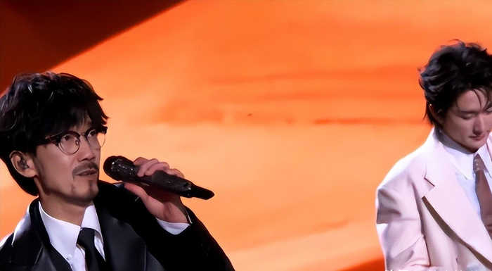 打开网易新闻 查看精彩图片