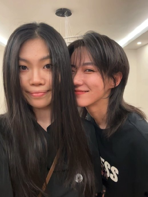 火锅Standup和王大刀WangDD在春风里派对玩偶游戏的完整视频哪里可以看?|微博|武汉市|爆款美食|湖北省|活动_新浪娱乐_新浪新闻