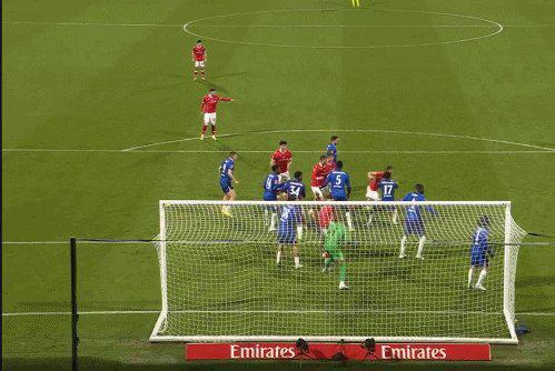 打开网易新闻 查看精彩图片