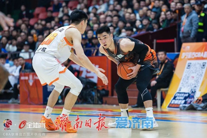 　　（图片来源：CBA官方公众号）