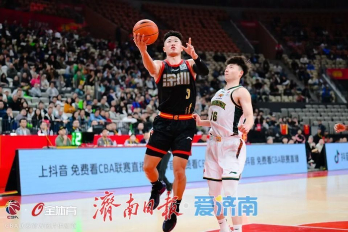 　　（图片来源：CBA官方公众号）