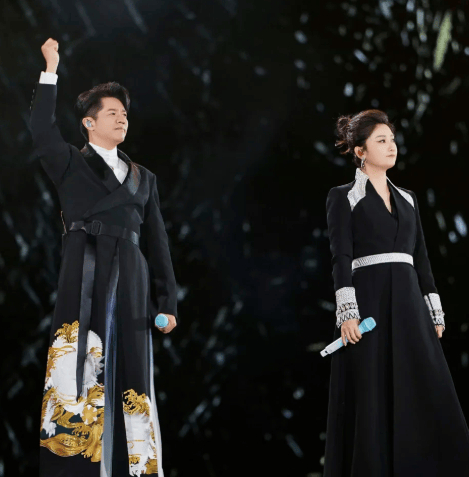 2026年4月10日至12日，郑州奥林匹克体育中心，凤凰传奇郑州演唱会不仅是一个时间和地点的坐标，更是一个关于热爱、关于团聚、关于“吉祥如意”的美好约定。