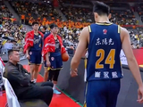 状态一般！崔永熙时隔688天重返CBA赛场 首节登场3分钟0分1失误
