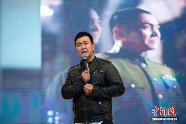 《沉默的荣耀》主演那志东走进高校。王旭阳 摄