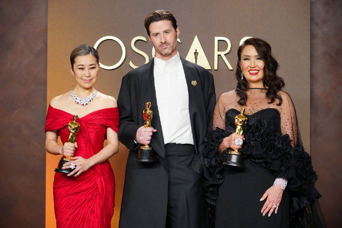 《K-POP：猎魔女团》获得最佳动画