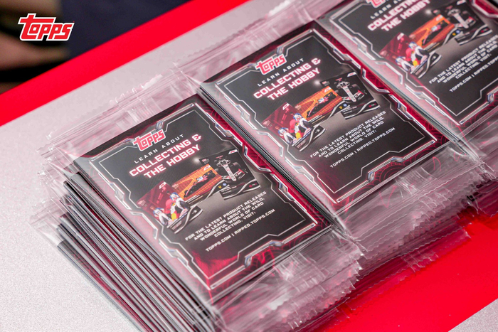 相关卡片。展方供图