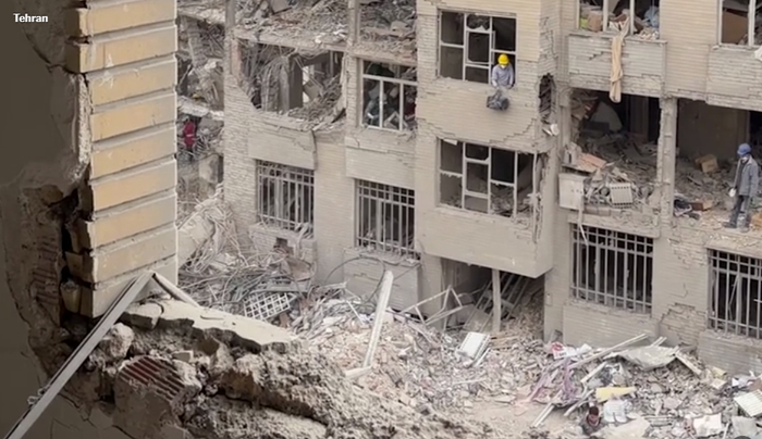 德黑兰被美以炸弹摧毁的居民房屋 纽约时报截图