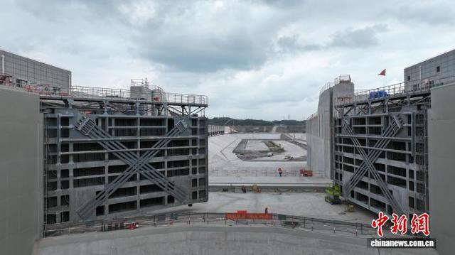 图为平陆运河青年枢纽无水单机单闸调试现场。平陆运河集团供图