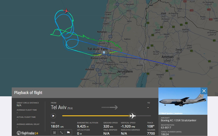 成功飞回本古里安机场的KC135降落前的盘旋轨迹