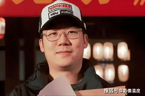 《逐玉》导演曾庆杰:从草根理工男逆袭,彻底征服张凌赫田曦薇!|邓超|华丽转身|谢征|陈赫|杜淳_新浪娱乐_新浪新闻