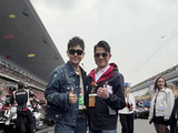 郭富城林志颖F1内场合影，铂金票观众难近维修区
