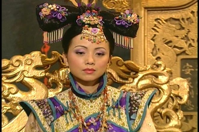 邓萃雯说，生活中她可不像如妃那般狠毒，甚至生气时都不会骂人。