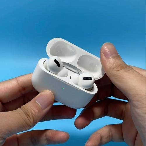 iPhone 17标准版性价比 120Hz ProMotion屏幕 iPhone 17标准版与Pro版对比_苹果17