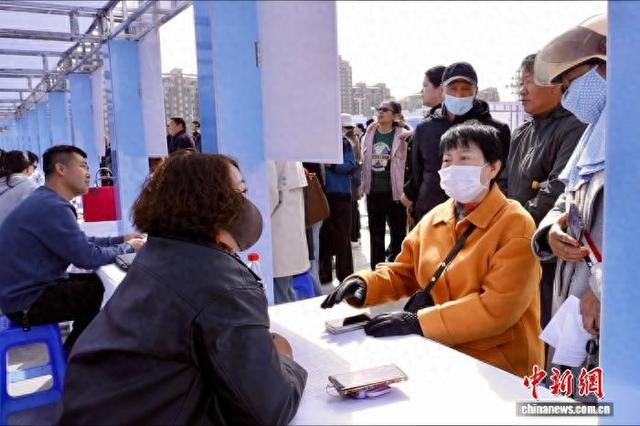 活动现场。 袁文斌 摄