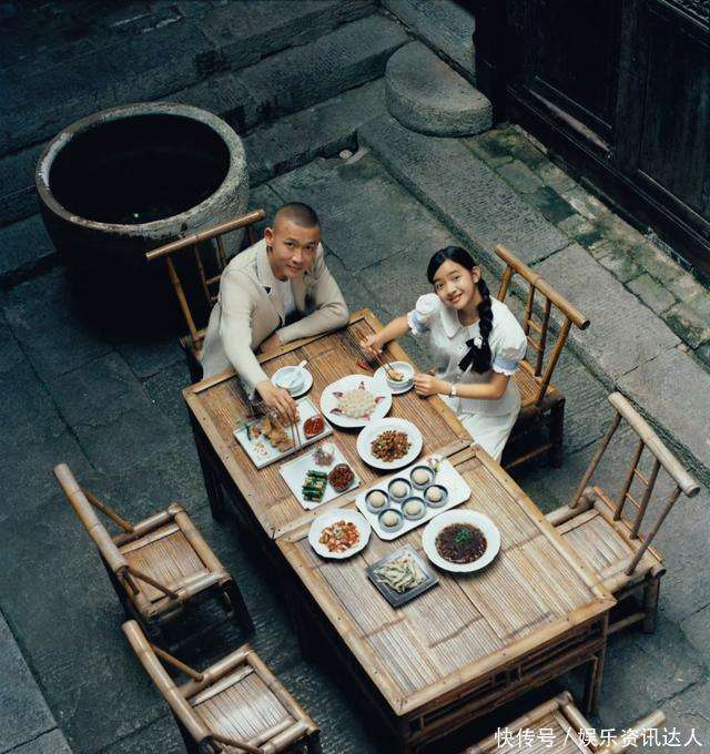  剧集播完的那天，聂子一收工回到家，书包里塞着剧组送给她的小木船，作业本上写着：我的梦想——以后能演到妈妈没有演过的那种角色。