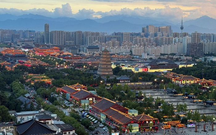 2025年8月，西安市大雁塔景区。图/IC photo