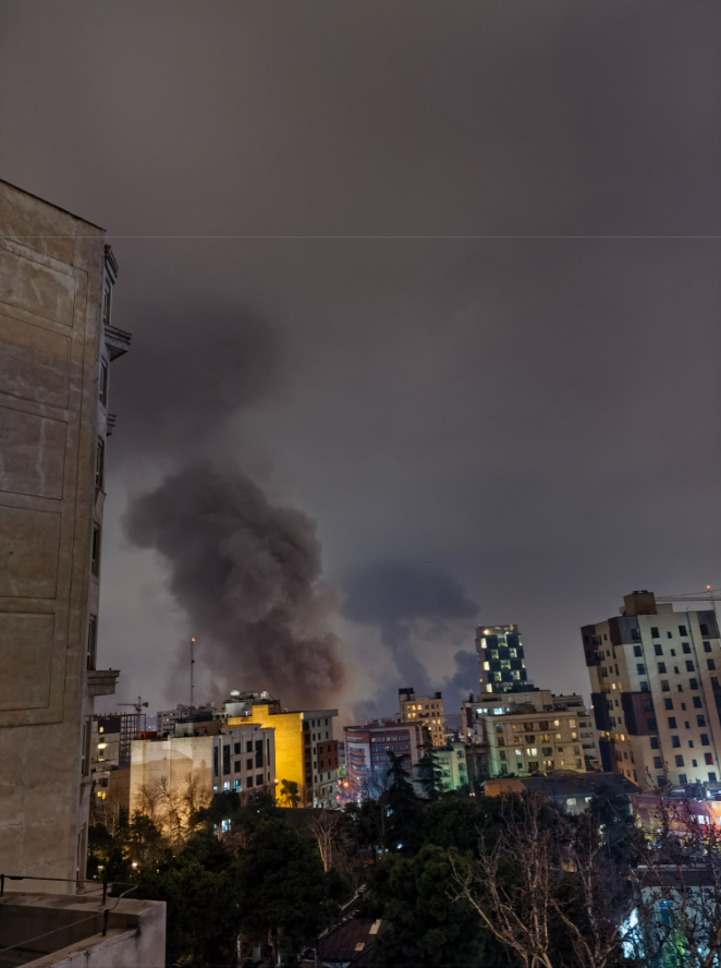 特朗普要炸电厂伊朗要炸水厂，波斯湾更危险了_乐游天下