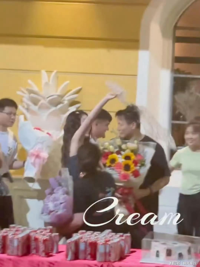     打开网易新闻 查看精彩图片    