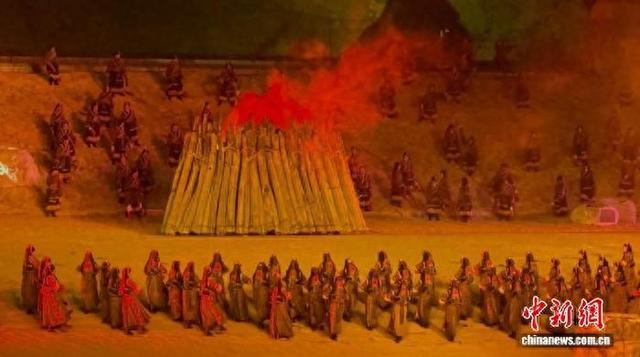 图为《文成公主》大型实景剧演出现场。拉巴卓玛摄