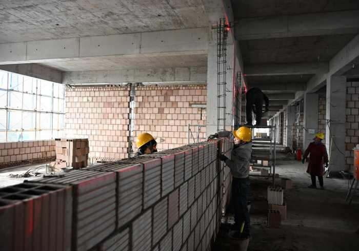 银川市第二十四中学迁建工程现场。