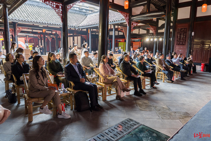 沪京蓉领跑！全国首发经济指数报告出炉，成都这项核心指标居首__财经头条__新浪财经