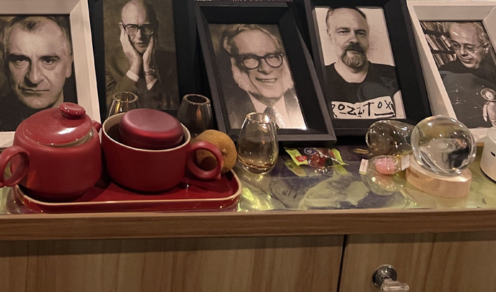 吴靖调研的出版社一角（由受访者供图）