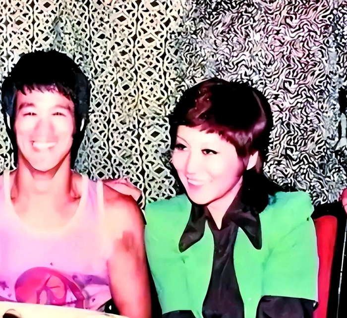 ▲ 向咏恒独立的珠宝设计事业 