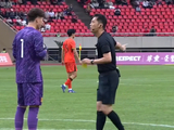 U19国足激烈冲突！久尔杰维奇暴怒，杨铭锐遭报复，依合散染黄