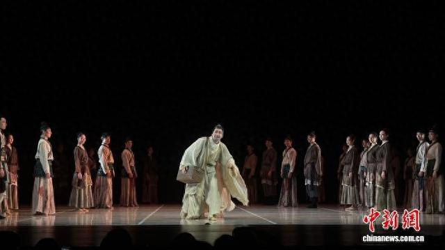 3月27日至29日，中国歌剧舞剧院原创舞剧《赵氏孤儿》在香港连演3日。 中新社记者 戴小橦 摄