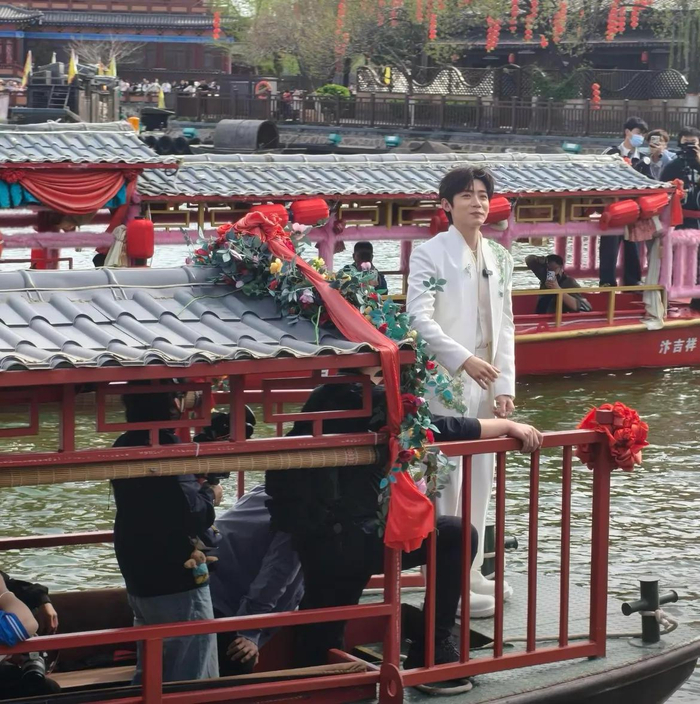  打开网易新闻 查看精彩图片 