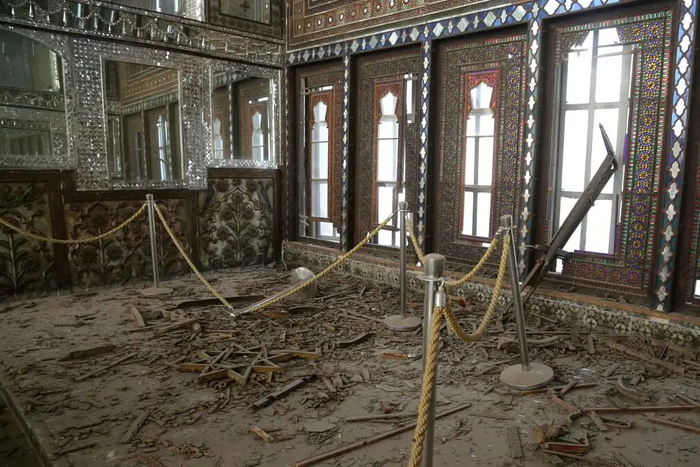 3月3日在伊朗德黑兰拍摄的受损的古莱斯坦宫。古莱斯坦宫又称“玫瑰宫”，是联合国教科文组织世界遗产地之一。新华社发