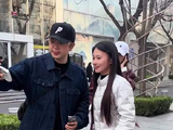 杜海涛沈梦辰追路人求合影遭拒