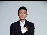李荣浩称已主动联系原曲作者:“这件事一定会有结果”