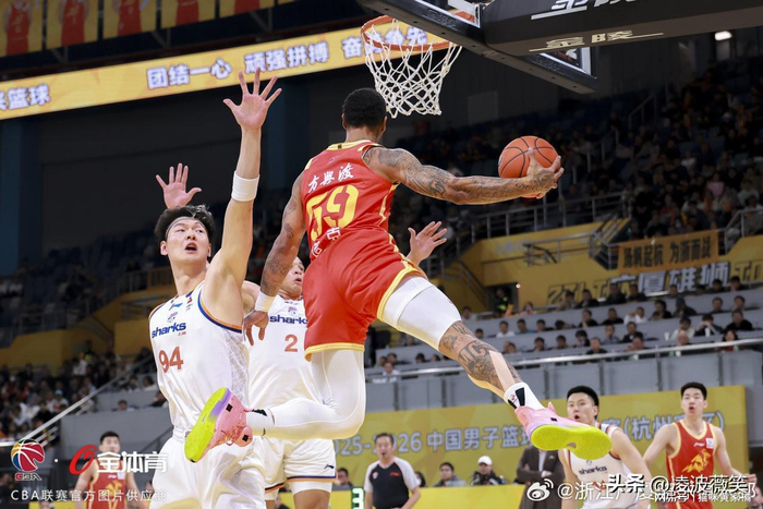  打开网易新闻 查看精彩图片 