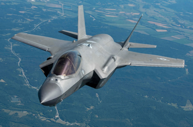 资料图：美军F-35战斗机（来源：环球网）