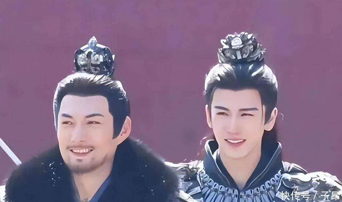  许多人感慨，优秀的演员永远不会与角色割裂。当剧集收官时，他们通过台词与角色互动，为角色和观众送上一个体面的告别。而张凌赫和严屹宽两代演员的互动，正是给自己和观众一个圆满的交代。严屹宽曾拒绝过亿元包养，选择依靠自己的努力和可能性生活，而张凌赫从理工学霸到内娱顶流，五年蛰伏，终于绽放。两代演员在2026年的春天，因为一条简单的回复，再次让我们回忆起那些年追过的偶像剧和喜欢过的角色。