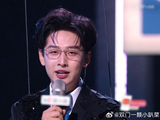 齐思钧在《乘风2026》直播中具体展现了哪些控场高光时刻？