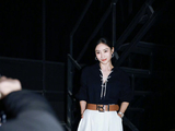 张晓龙、陶昕然、唐艺昕三人在节目中的首次见面直播有什么精彩互动？