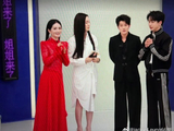 网友对谢娜此次回归《乘风2026》的评价为何出现两极分化？