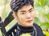 除了《甄嬛传》的情怀，张晓龙本人还有什么才艺或特质适合《乘风》这类节目？