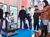 首款！中国机器人“意念”疗愈孤独，1300万患者迎福音
