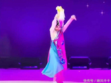 董璇女儿小酒窝，被影后宋佳称赞，“天生是吃演艺圈这碗饭的”