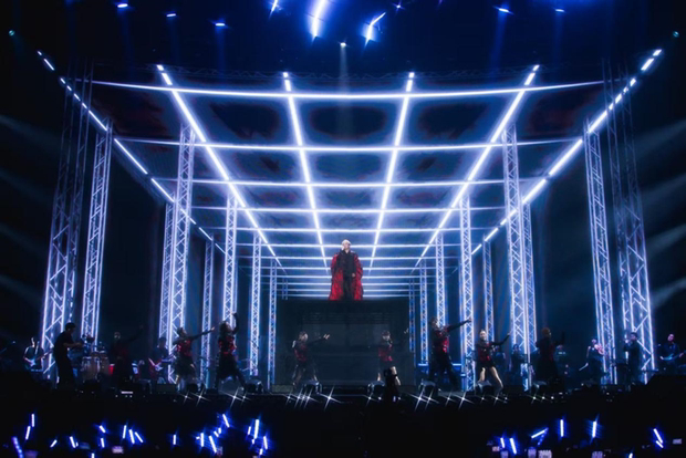 海来阿木巡回演唱会舞台。