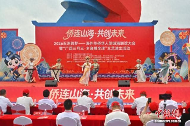 图为活动现场。俞靖 摄