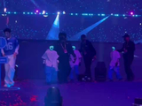 张杰鸟巢演唱会机器人舞团演小品蹦迪躺平引热议