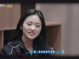 沈月综艺落泪遭质疑，工作密集情绪紧绷