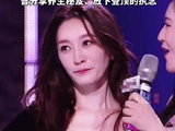 李小冉称每天想登顶生活不一定美好