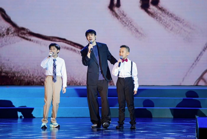 《一转眼你已是少年》