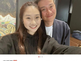 马伊琍文章大女儿文君竹晒与父亲合影,被赞专挑父母优点长
