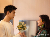 小镇殡仪师和残疾女孩之恋，李现周雨彤谱写《春色寄情人》